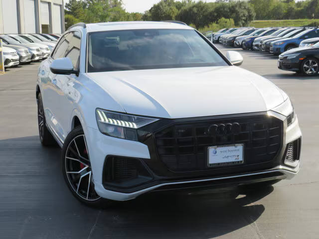 2019 Audi Q8 Prestige AWD photo