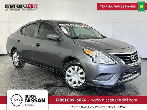 2019 Nissan Versa S FWD photo