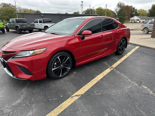 2019 Toyota Camry XSE FWD photo