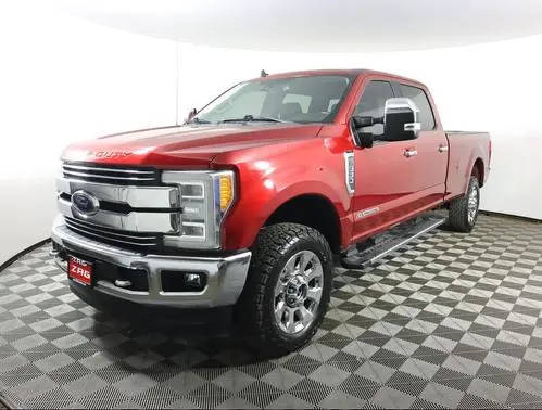 2019 Ford F-350 Super Duty LARIAT 4WD photo