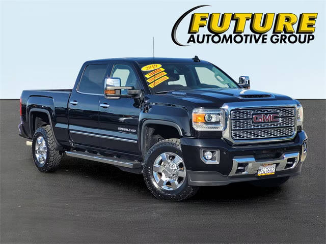 2019 GMC Sierra 3500HD Denali 4WD photo