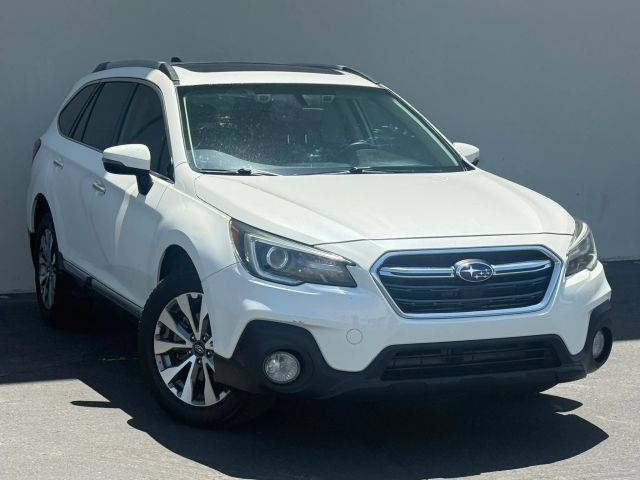 2019 Subaru Outback Touring AWD photo