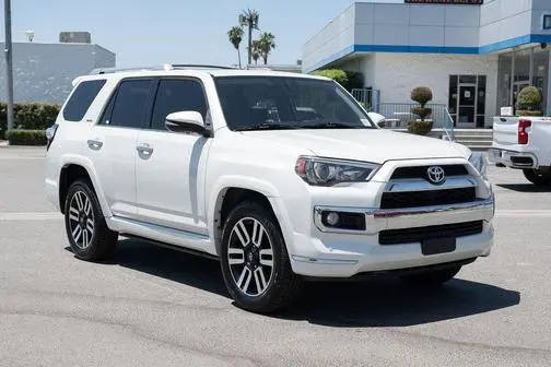 2019 Toyota 4Runner Limited RWD photo