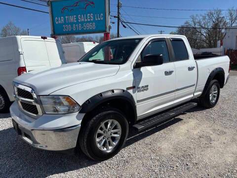 2016 Ram 1500 SLT 4WD photo