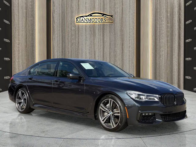 2019 BMW 7 Series 750i RWD photo