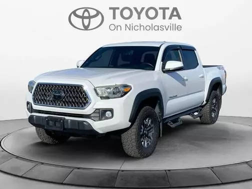 2018 Toyota Tacoma TRD Off Road 4WD photo