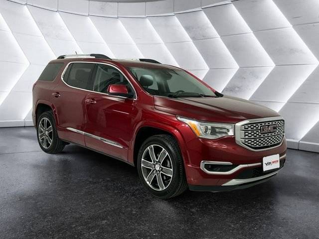 2019 GMC Acadia Denali FWD photo