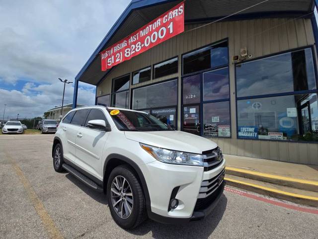 2019 Toyota Highlander XLE FWD photo