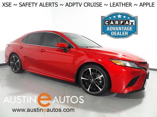 2019 Toyota Camry XSE FWD photo