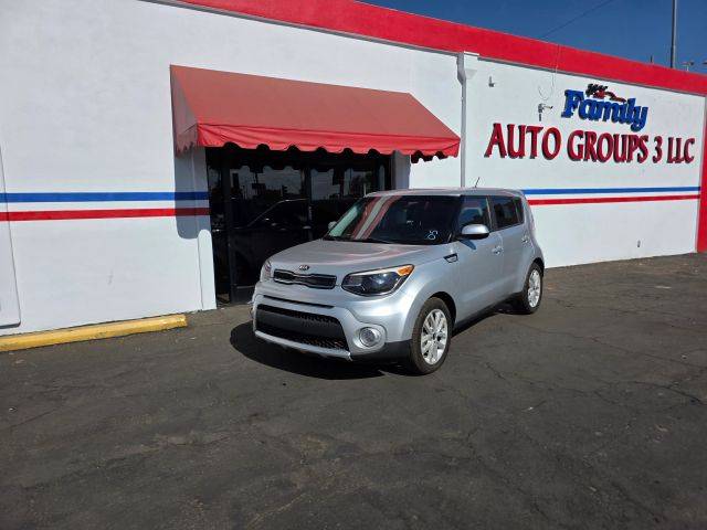 2018 Kia Soul + FWD photo