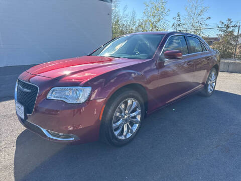 2019 Chrysler 300 Touring L AWD photo
