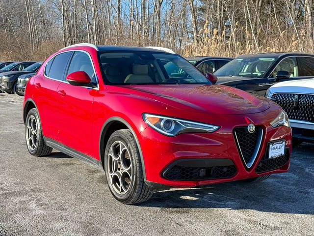 2019 Alfa Romeo Stelvio Ti Lusso AWD photo