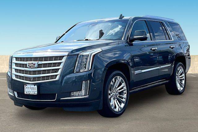 2019 Cadillac Escalade Premium Luxury 4WD photo