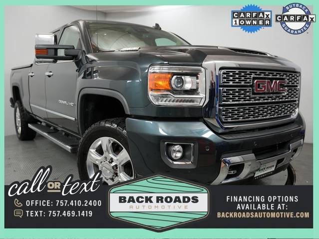 2019 GMC Sierra 2500HD Denali 4WD photo