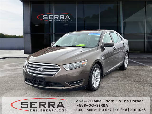 2015 Ford Taurus SEL FWD photo