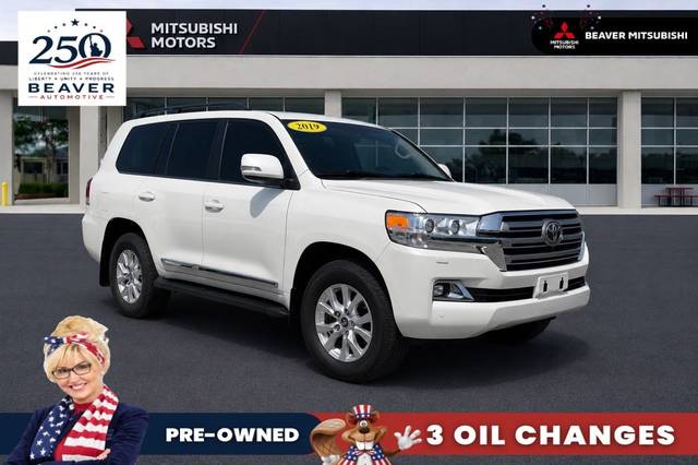 2019 Toyota Land Cruiser 4WD photo