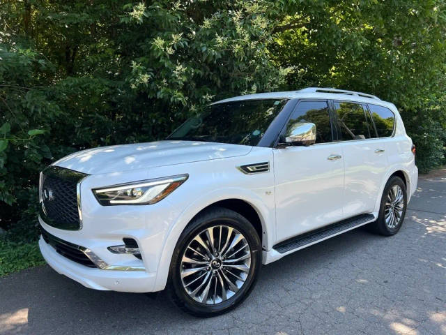 2019 Infiniti QX80 LUXE RWD photo