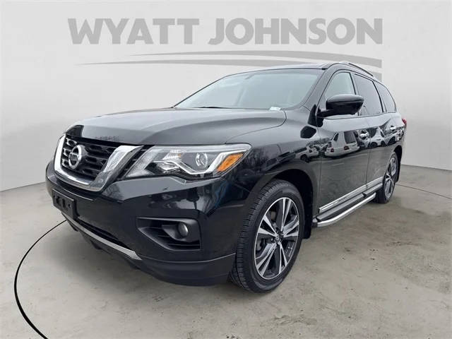 2019 Nissan Pathfinder Platinum 4WD photo