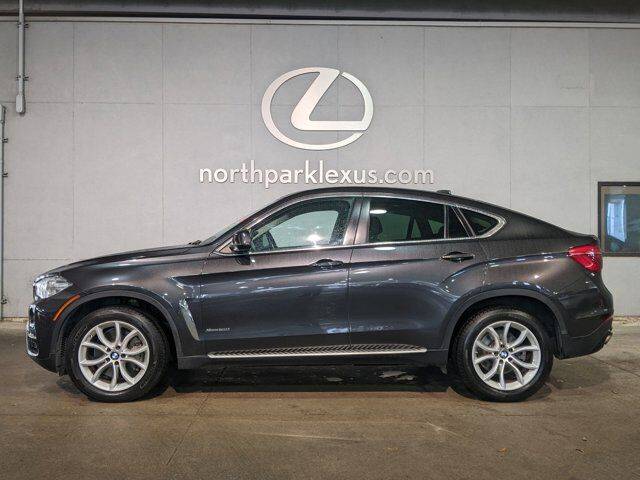 2016 BMW X6 xDrive50i AWD photo