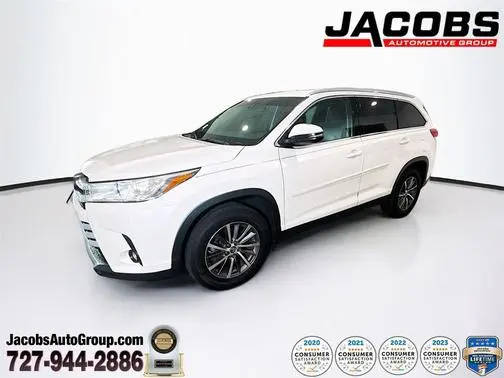 2019 Toyota Highlander XLE FWD photo