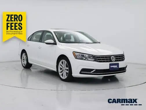 2019 Volkswagen Passat 2.0T Wolfsburg Edition FWD photo