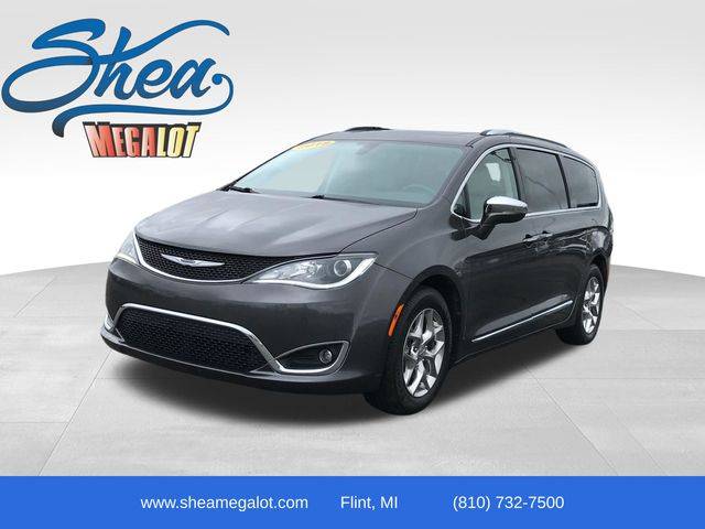 2019 Chrysler Pacifica Minivan Limited FWD photo