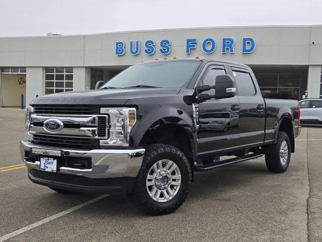 2019 Ford F-250 Super Duty XL 4WD photo