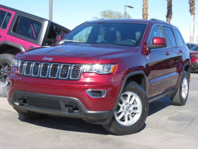 2019 Jeep Grand Cherokee Laredo E 4WD photo