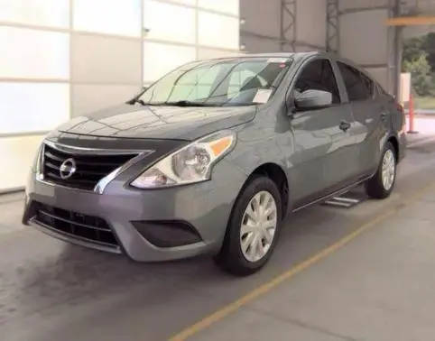 2019 Nissan Versa S FWD photo