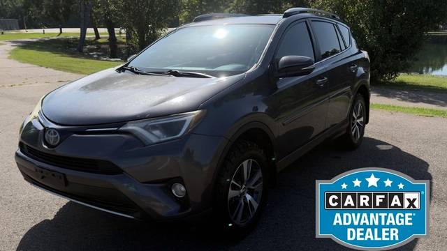 2018 Toyota RAV4 XLE FWD photo
