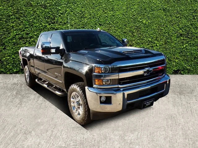 2019 Chevrolet Silverado 3500HD LTZ 4WD photo