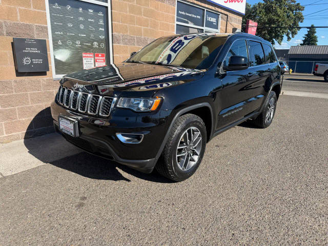2019 Jeep Grand Cherokee Laredo E 4WD photo