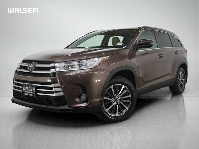 2019 Toyota Highlander XLE AWD photo