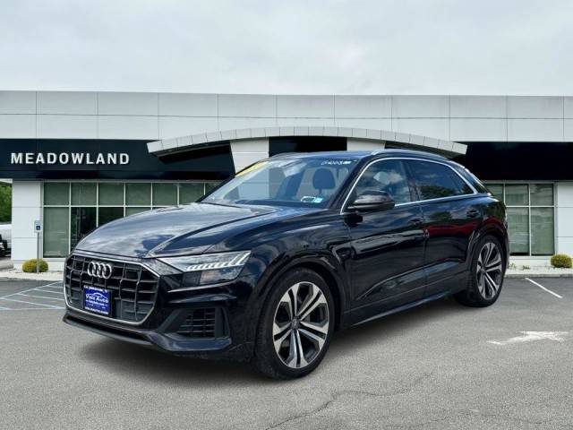 2019 Audi Q8 Prestige AWD photo