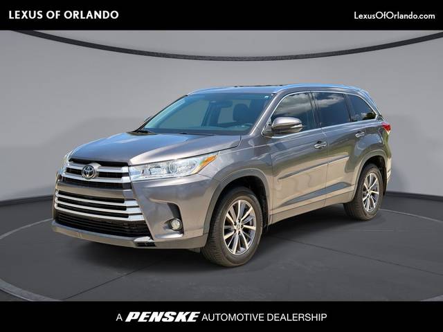 2019 Toyota Highlander XLE FWD photo