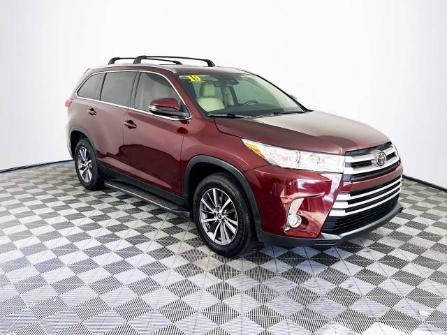 2019 Toyota Highlander XLE FWD photo