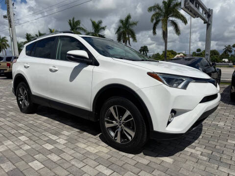2018 Toyota RAV4 XLE FWD photo