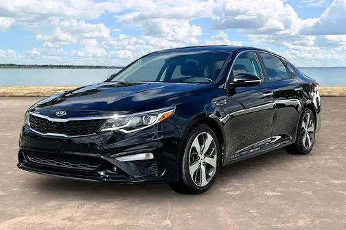 2019 Kia Optima S FWD photo