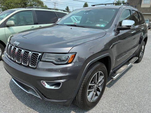 2017 Jeep Grand Cherokee Limited 4WD photo
