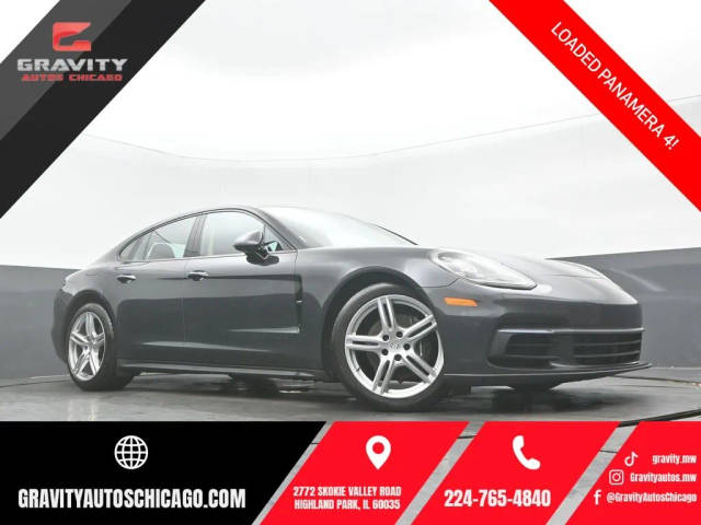 2018 Porsche Panamera  RWD photo