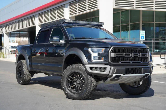 2018 Ford F-150 Raptor 4WD photo