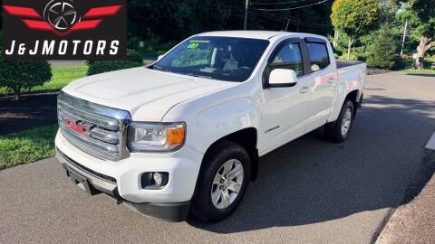 2015 GMC Canyon 4WD SLE 4WD photo