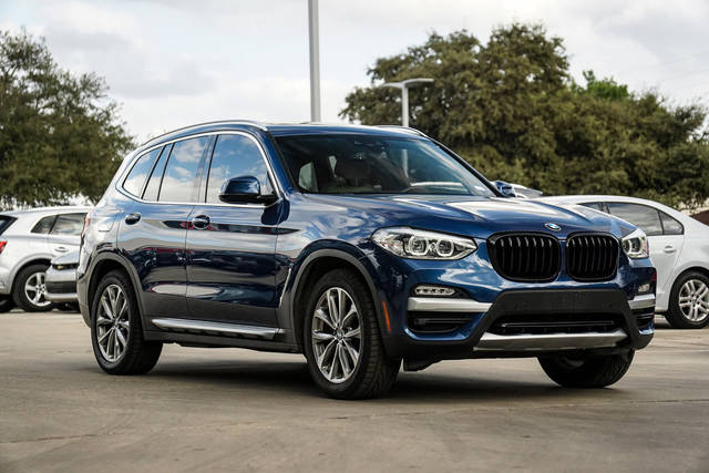 2019 BMW X3 sDrive30i RWD photo