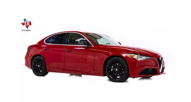 2019 Alfa Romeo Giulia  RWD photo