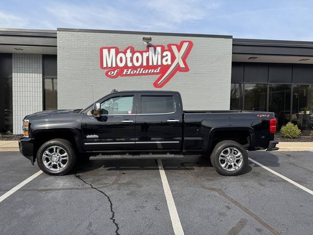 2019 Chevrolet Silverado 2500HD High Country 4WD photo