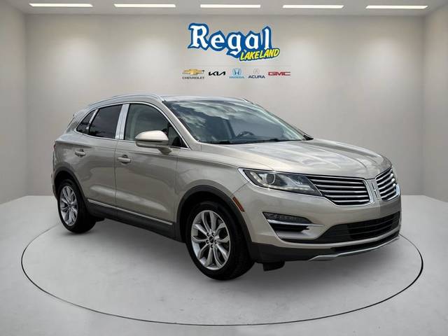 2015 Lincoln MKC FWD photo