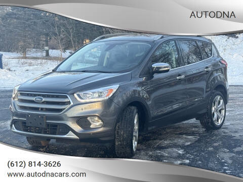 2019 Ford Escape Titanium 4WD photo