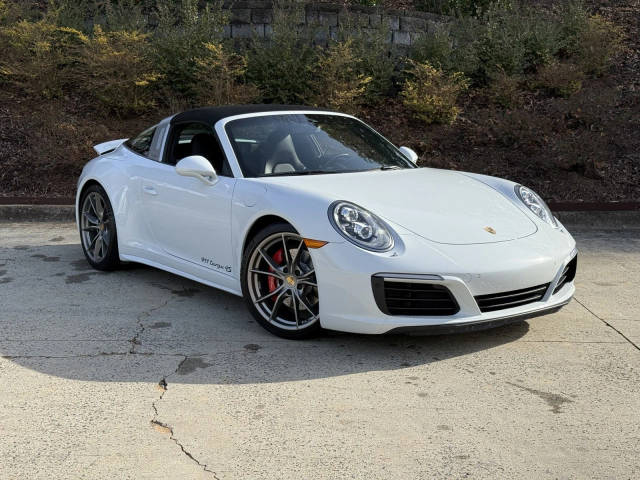 2017 Porsche 911 4S AWD photo