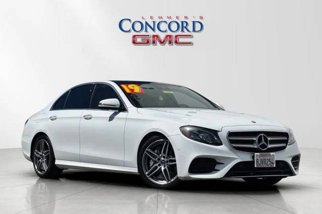 2019 Mercedes-Benz E-Class E 300 RWD photo