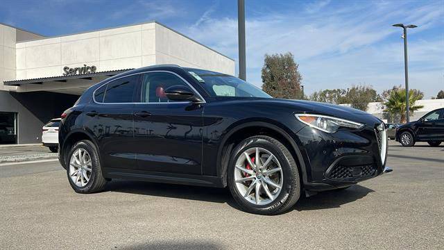 2019 Alfa Romeo Stelvio Ti Lusso AWD photo